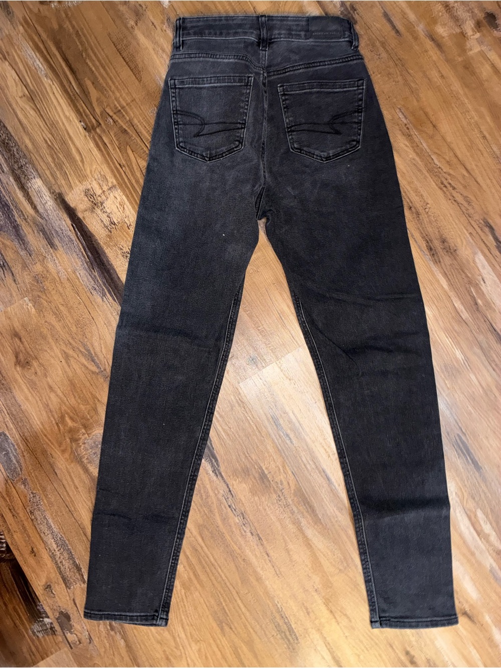 American Eagle Outfitters Black High-Waist Jeans - Picture 3 of 3